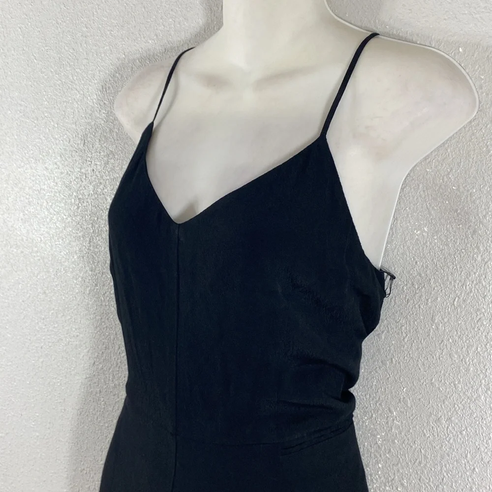 NWT Anthropologie The Essential Black V-neck Jumpsuit 4 AH4